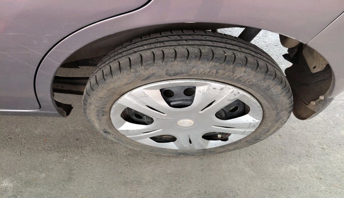 2018 Maruti Wagon R 1.0 VXI, Petrol, Manual, 41,215 km, tyre