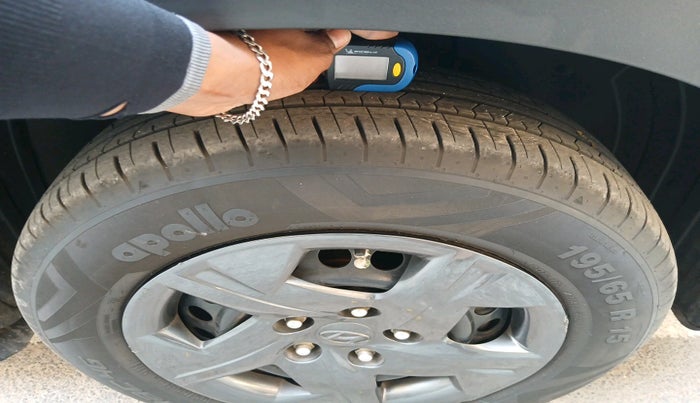 2024 Hyundai VENUE SX 1.2 PETROL, Petrol, Manual, 8,541 km, tyre