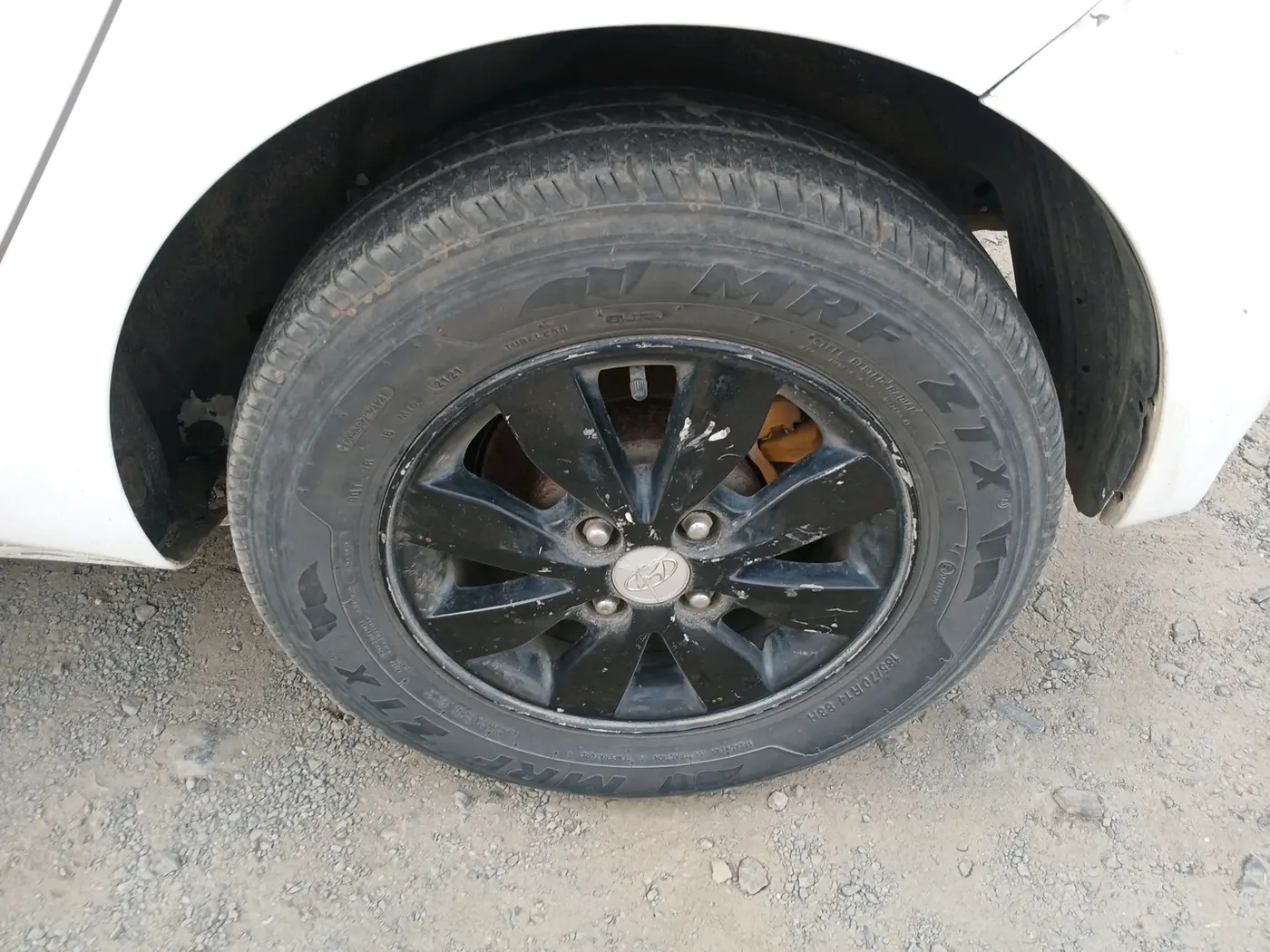 2012 Hyundai i20 SPORTZ 1.4 CRDI, Diesel, Manual, 1,19,917 km, tyre