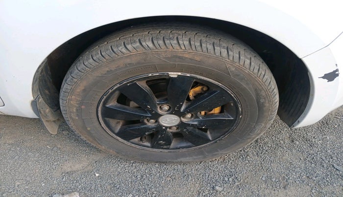 2012 Hyundai i20 SPORTZ 1.4 CRDI, Diesel, Manual, 1,19,917 km, tyre