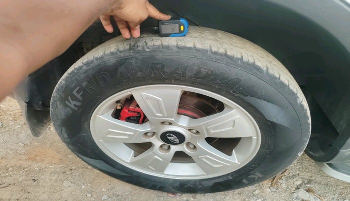 2014 Mahindra XUV500 W8, Diesel, Manual, 1,12,609 km, tyre