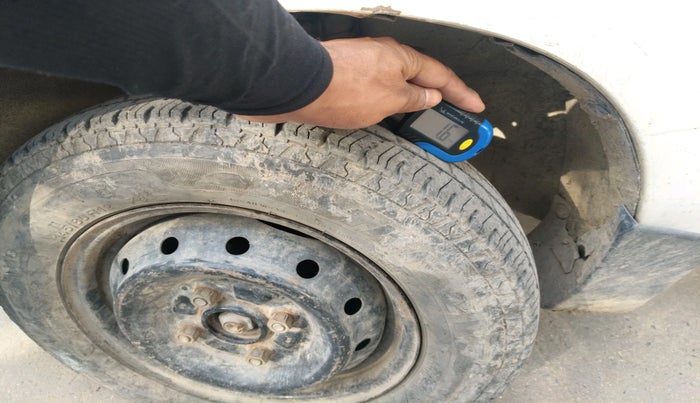 2013 Maruti Alto 800 LXI, Petrol, Manual, 90,458 km, tyre