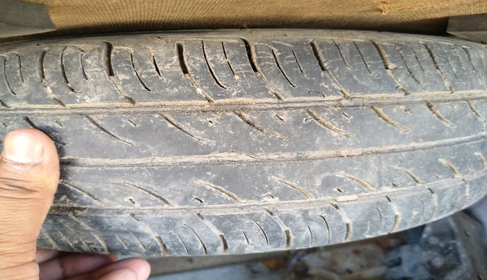 2013 Maruti Alto 800 LXI, Petrol, Manual, 90,458 km, tyre