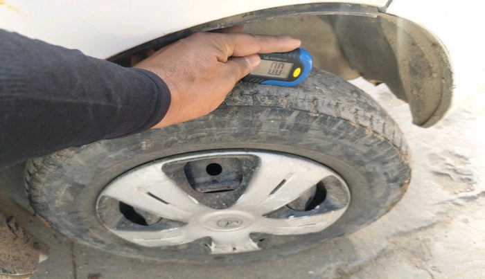 2013 Maruti Alto 800 LXI, Petrol, Manual, 90,458 km, tyre