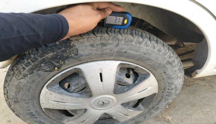 2013 Maruti Alto 800 LXI, Petrol, Manual, 90,458 km, tyre