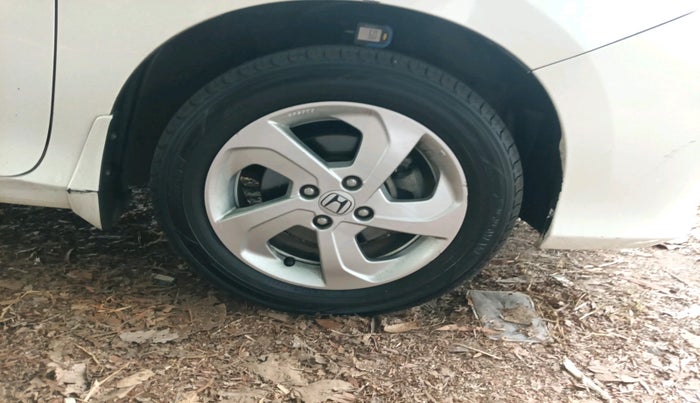 2016 Honda City 1.5L I-VTEC V MT, Petrol, Manual, 86,718 km, tyre