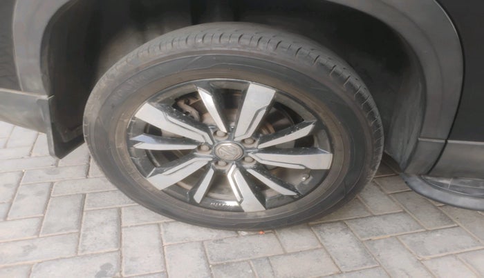 2019 MG HECTOR SHARP 1.5 DCT PETROL, Petrol, Automatic, 61,901 km, tyre