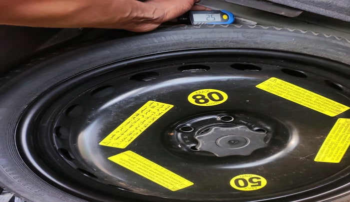 2013 Audi A6 2.0 TDI PREMIUM, Diesel, Automatic, 64,397 km, tyre