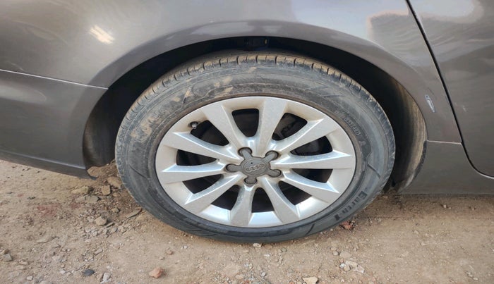 2013 Audi A6 2.0 TDI PREMIUM, Diesel, Automatic, 64,397 km, tyre