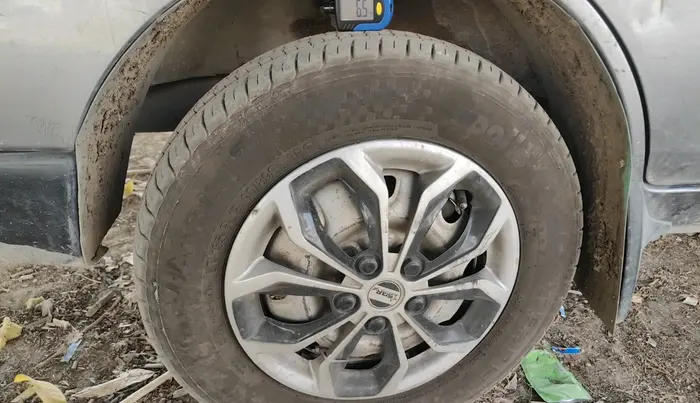 2013 Maruti Eeco 5 STR WITH A/C+HTR, CNG, Manual, 1,04,375 km, tyre