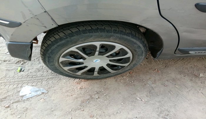 2018 Maruti Celerio VXI, CNG, Manual, 19,750 km, tyre