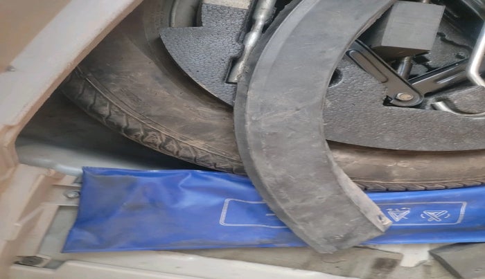 2019 Mahindra XUV300 W4 1.5 DIESEL, Diesel, Manual, 47,738 km, tyre