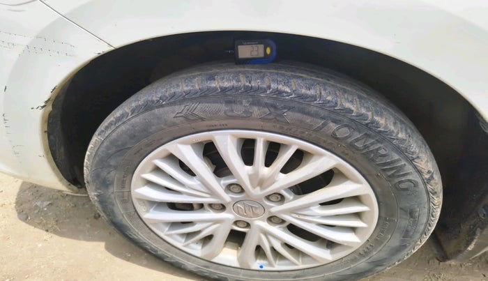 2020 Maruti Ertiga VXI SHVS, Petrol, Manual, 89,331 km, tyre