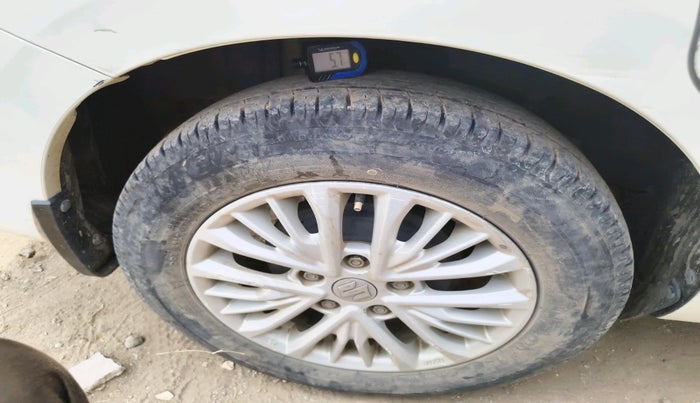 2020 Maruti Ertiga VXI SHVS, Petrol, Manual, 89,331 km, tyre