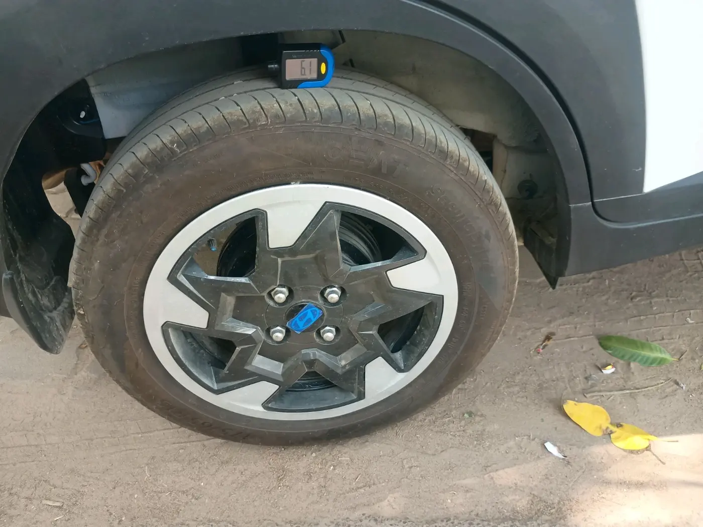 2024 Hyundai EXTER SX 1.2 MT Hy-CNG Duo , CNG, Manual, 2,562 km, tyre