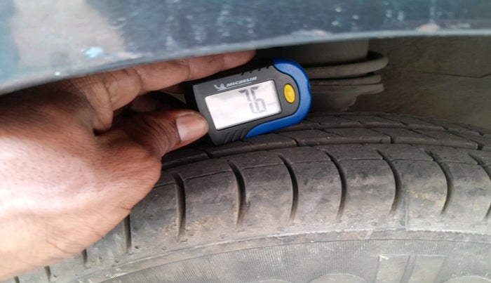 2014 Maruti Alto 800 LXI CNG, CNG, Manual, 1,16,806 km, tyre