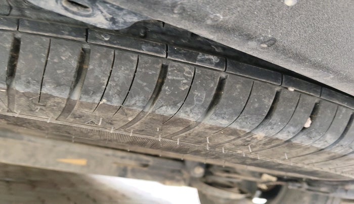 2022 Tata Safari XZA PLUS 6S JET, Diesel, Automatic, 1,02,526 km, tyre