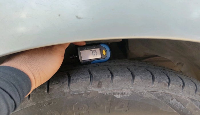 2019 Maruti Swift LXI, Petrol, Manual, 1,14,807 km, tyre