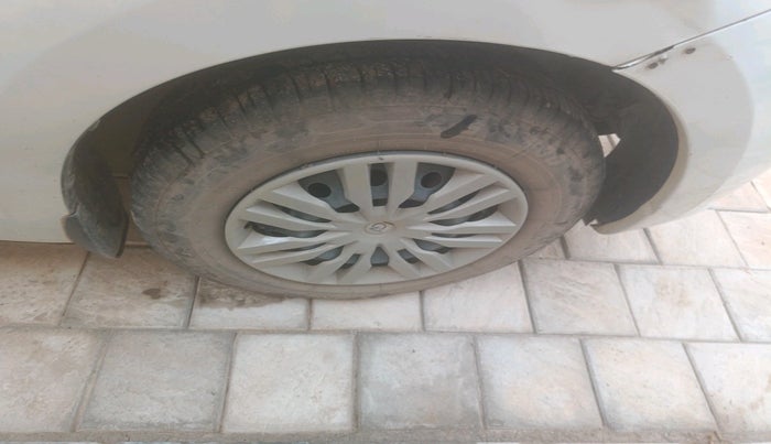 2021 Maruti Dzire VXI, Petrol, Manual, 95,976 km, tyre