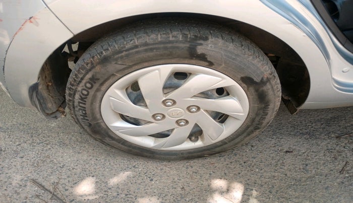 2019 Hyundai NEW SANTRO SPORTZ CNG, CNG, Manual, 28,531 km, tyre