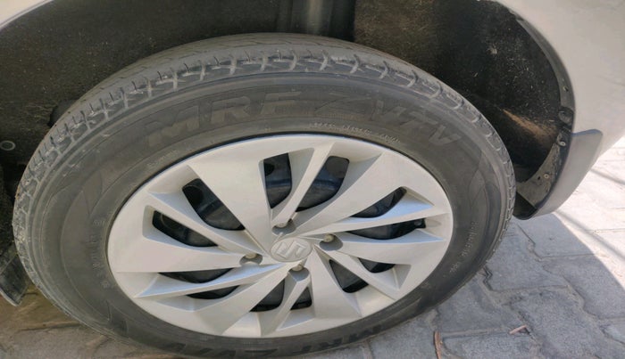 2018 Maruti Baleno DELTA PETROL 1.2, Petrol, Manual, 53,495 km, tyre