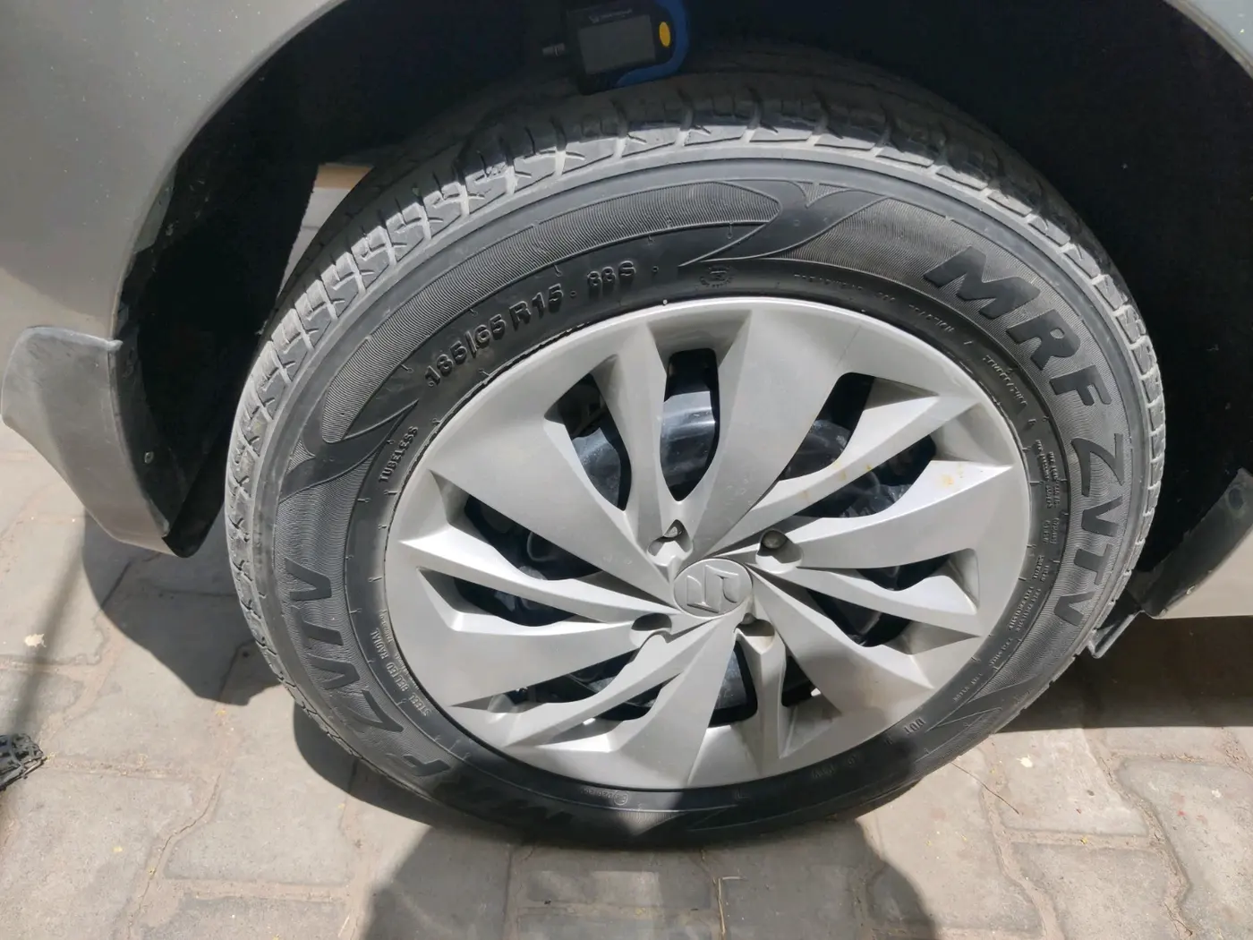 2018 Maruti Baleno DELTA PETROL 1.2, Petrol, Manual, 53,495 km, tyre