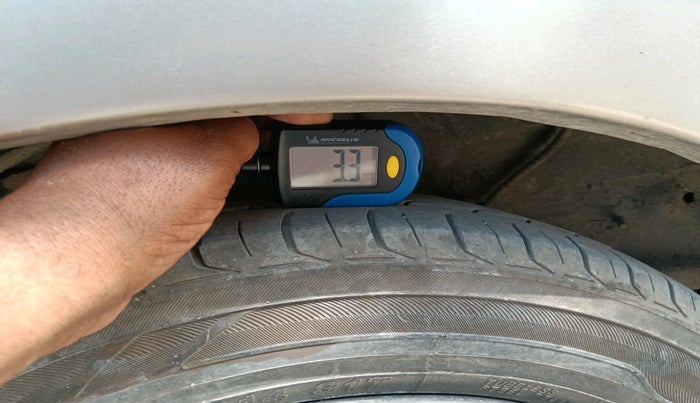 2018 Tata TIGOR XZ PETROL, Petrol, Manual, 2,14,843 km, tyre