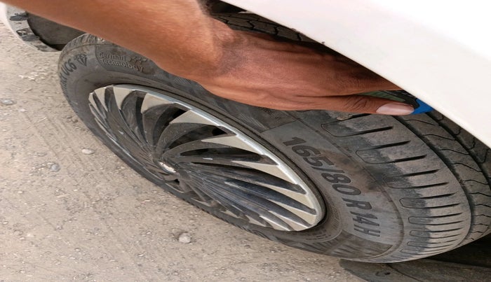 2014 Maruti Swift VDI, Diesel, Manual, 1,27,108 km, tyre