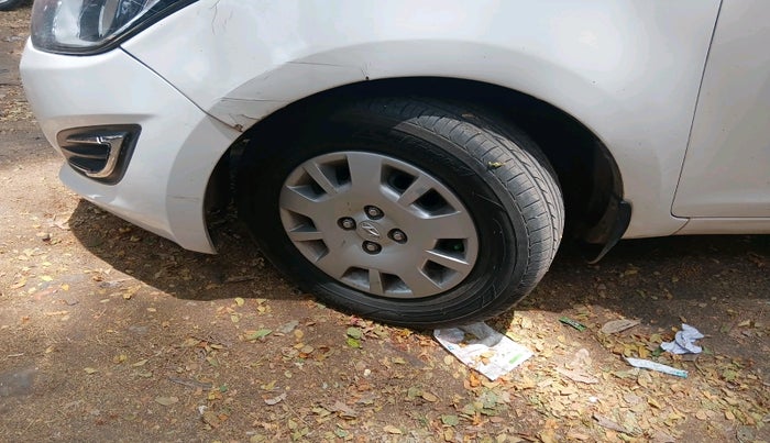 2013 Hyundai i20 MAGNA (O) 1.4 CRDI, Diesel, Manual, 4,17,670 km, tyre