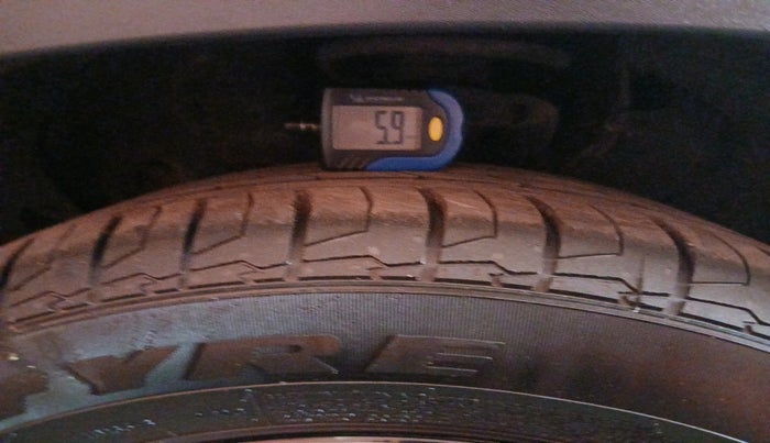 2025 KIA SELTOS HTX IVT, Petrol, Automatic, 10,121 km, tyre