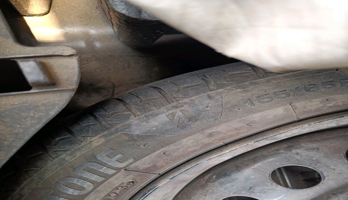 2017 Maruti Wagon R 1.0 VXI, Petrol, Manual, 93,975 km, tyre