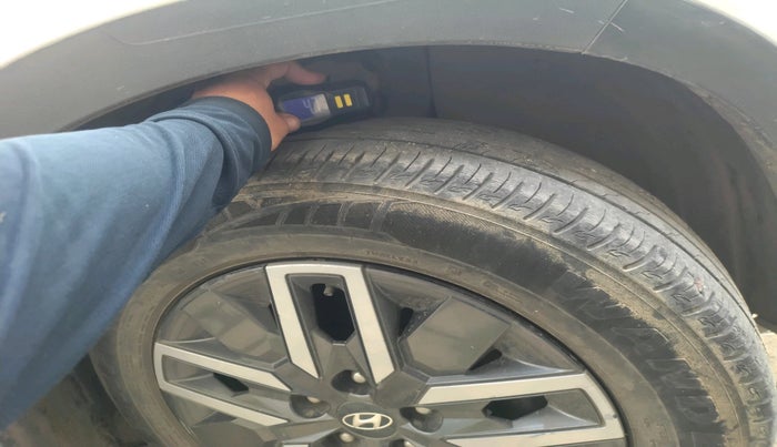 2021 Hyundai VENUE SX 1.0 TURBO IMT, Petrol, Manual, 33,920 km, tyre