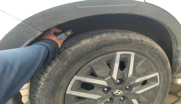 2021 Hyundai VENUE SX 1.0 TURBO IMT, Petrol, Manual, 33,920 km, tyre