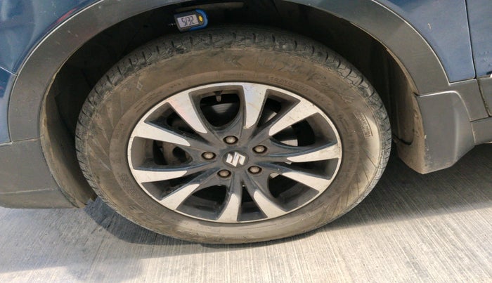 2019 Maruti S Cross ZETA 1.3, Diesel, Manual, 1,18,113 km, tyre