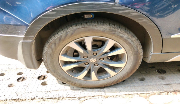 2019 Maruti S Cross ZETA 1.3, Diesel, Manual, 1,18,113 km, tyre