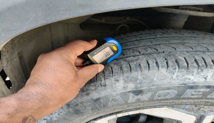 2023 Maruti BREZZA LXI S- CNG, CNG, Manual, 59,012 km, tyre