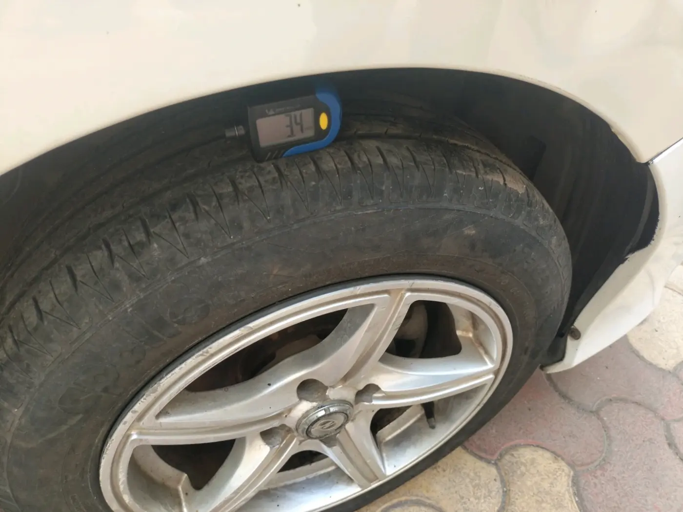 2014 Honda City 1.5L I-VTEC SV, Petrol, Manual, 89,742 km, tyre