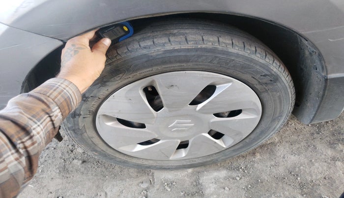 2014 Maruti Celerio VXI, Petrol, Manual, 1,10,313 km, tyre