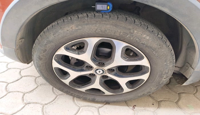 2019 Renault Captur PLATINE DIESEL DUAL TONE, Diesel, Manual, 57,635 km, tyre