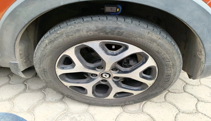 2019 Renault Captur PLATINE DIESEL DUAL TONE, Diesel, Manual, 57,635 km, tyre