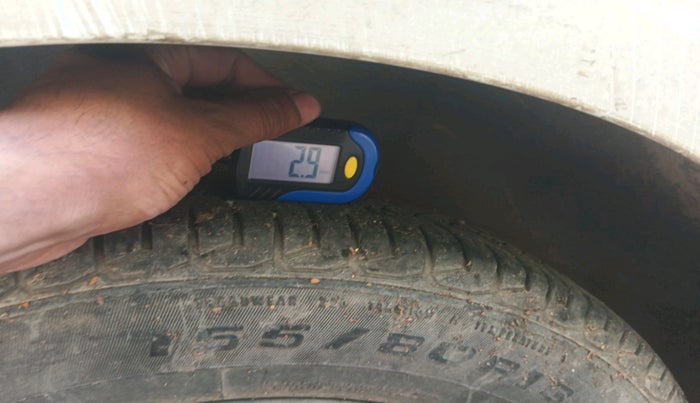 2013 Hyundai i10 ERA 1.1, Petrol, Manual, 61,494 km, tyre