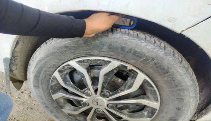 2016 Datsun Redi Go S, Petrol, Manual, 74,608 km, tyre