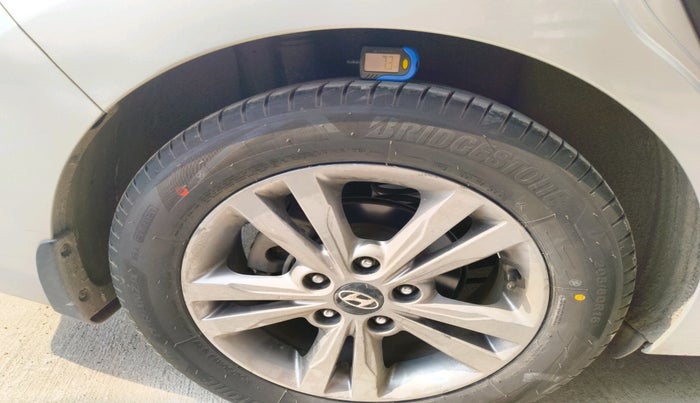 2018 Hyundai New Elantra 2.0 SX(O) AT PETROL, Petrol, Automatic, 57,611 km, tyre