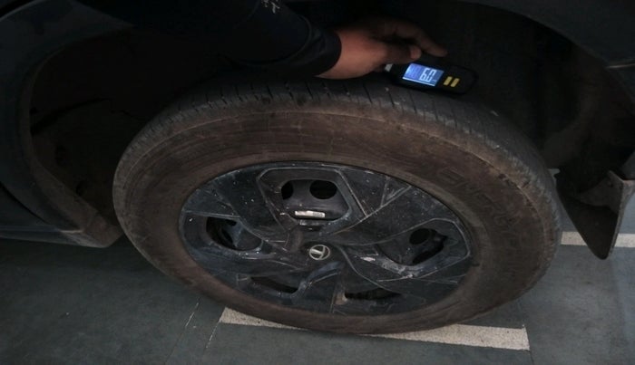 2024 Tata PUNCH ADVENTURE MT CNG , CNG, Manual, 11,549 km, tyre