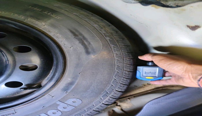 2017 Maruti Swift Dzire VXI, Petrol, Manual, 1,24,612 km, tyre