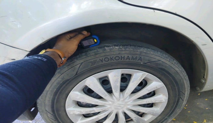 2017 Maruti Swift Dzire VXI, Petrol, Manual, 1,24,612 km, tyre