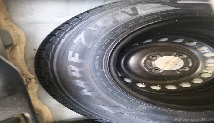 2019 Honda Amaze 1.2L I-VTEC V, CNG, Manual, 1,00,014 km, tyre