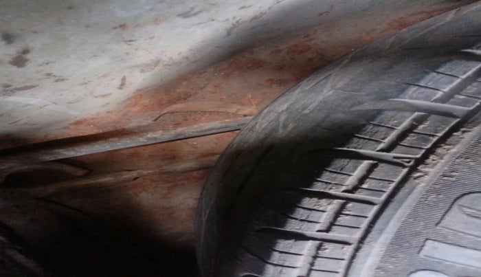 2016 Maruti Swift Dzire VXI, CNG, Manual, 1,59,042 km, tyre