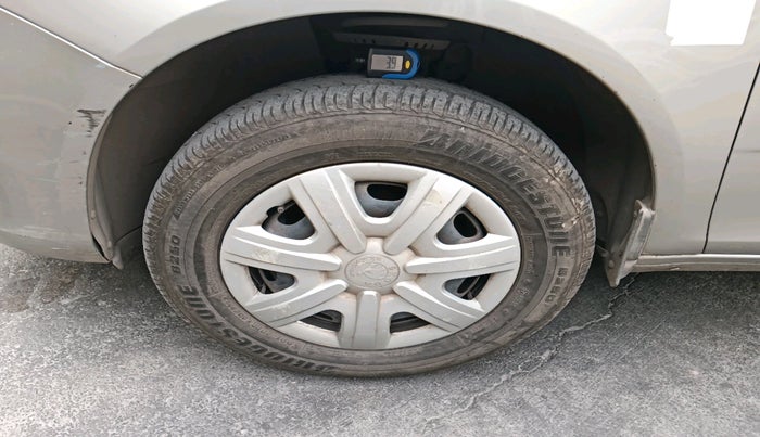 2011 Skoda Fabia AMBIENTE 1.2 TDI, Diesel, Manual, 76,059 km, tyre