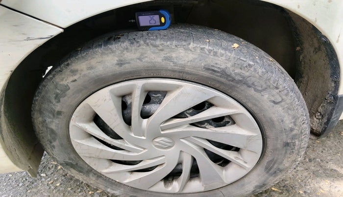 2024 Maruti Ertiga   VXI (O) CNG, CNG, Manual, 54,653 km, tyre